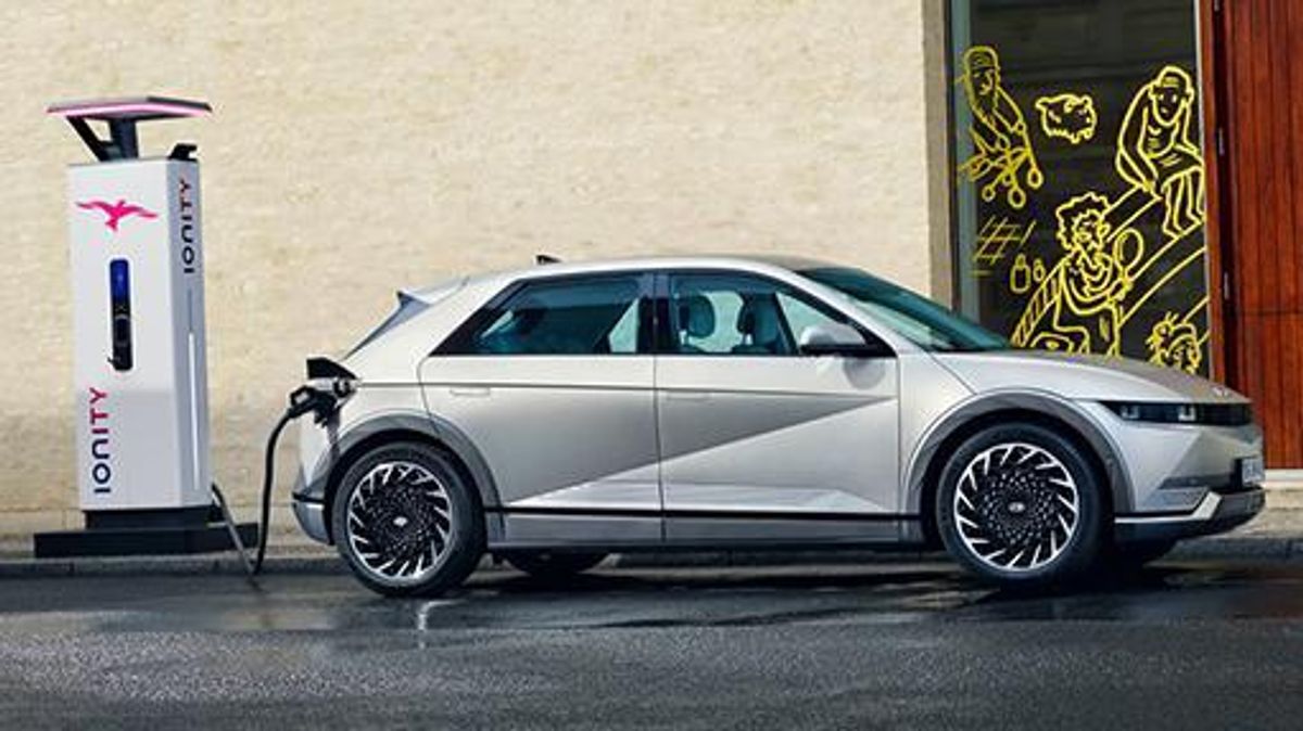 Hyundai IONIQ 5 bei Sixt Neuwagen entdecken