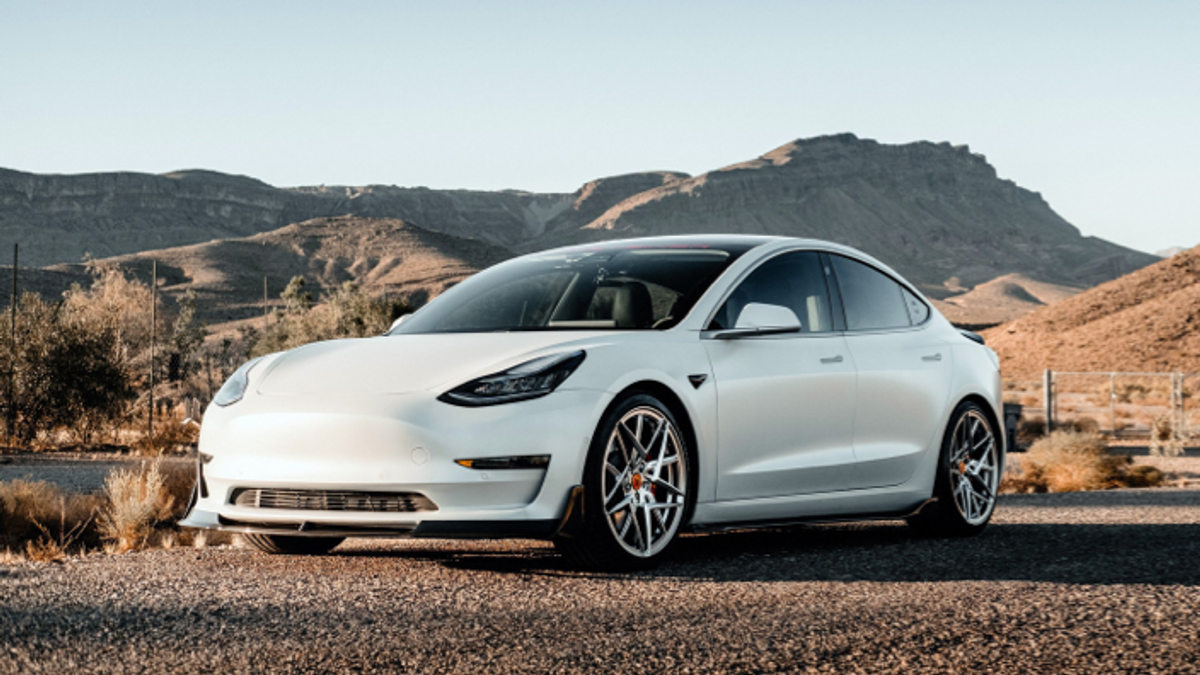 TESLA Modelle bei Sixt Neuwagen finden