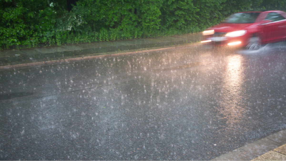 Aquaplaning Ursache